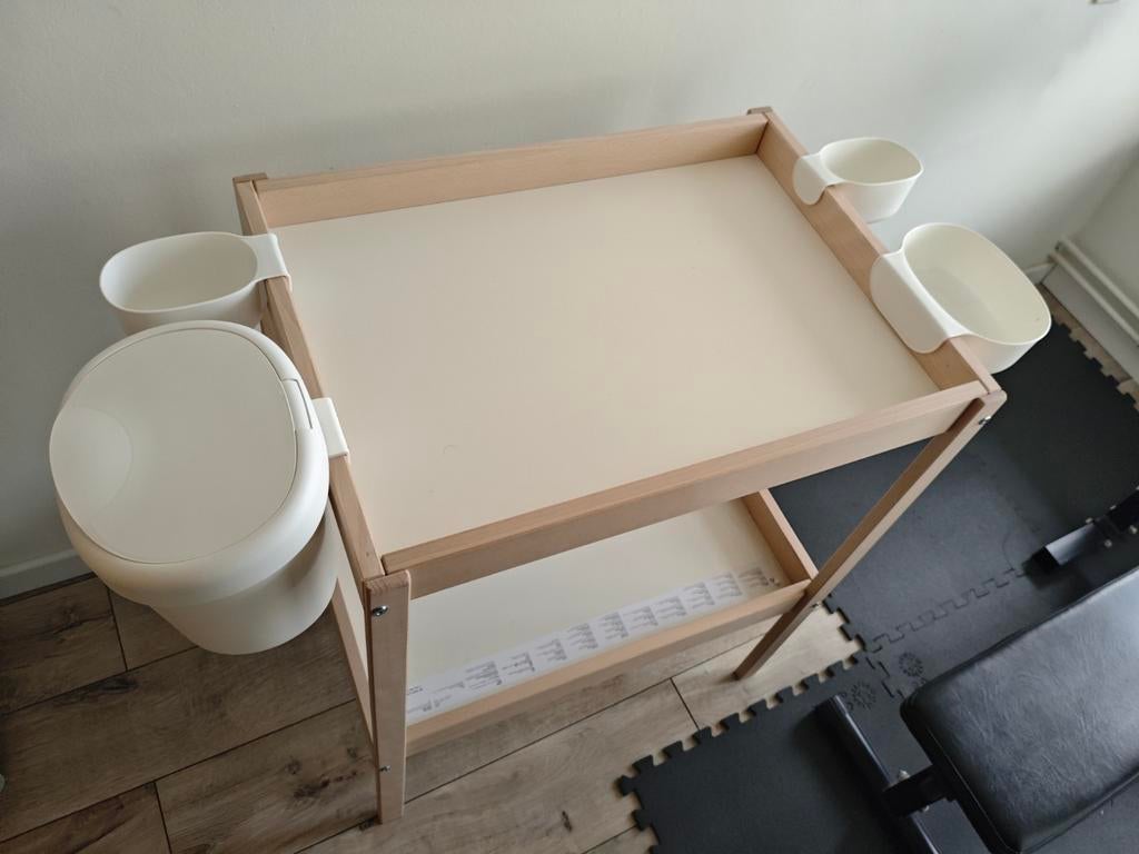 Table à langer Ikea SNIGLAR, Enlèvement