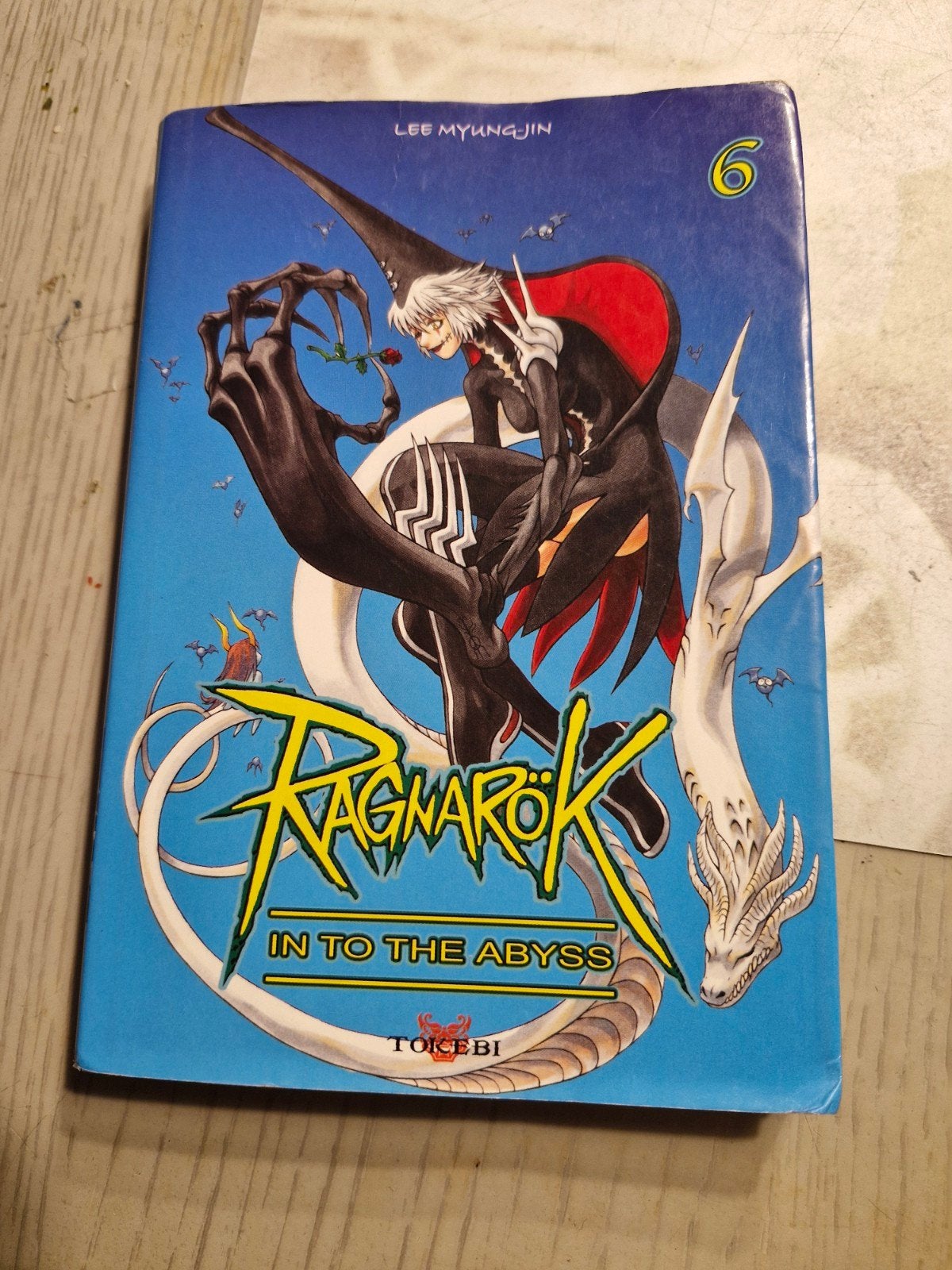 livre bd manga ragnarock 6 en bonne etat, Enlèvement ou Envoi, Comme neuf