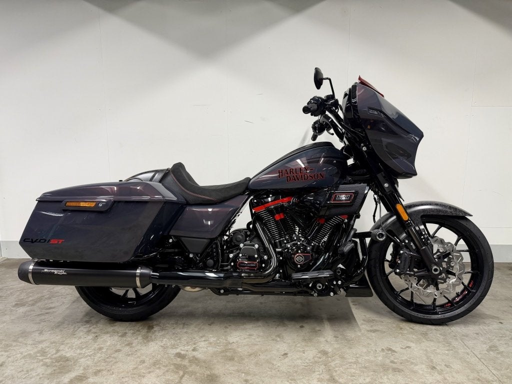 Harley-Davidson TOURING CVO FLHXSTSE STREET GLIDE ST, Motoren, Motoren | Harley-Davidson, Harley-Davidson, Customerservices@harley‑davidson.com