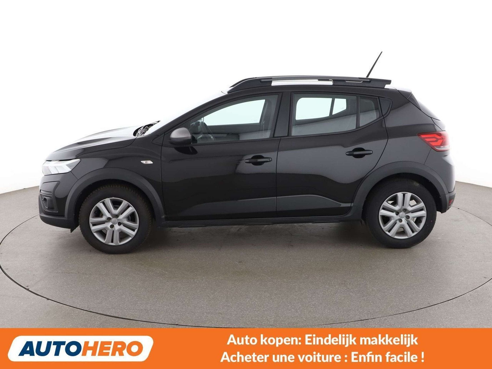 Dacia Sandero 1.0 TCe Stepway Expression (bj 2023), Auto's, Voorwielaandrijving, Stof, Gebruikt, https://public.car-pass.be/vhr/b9a1b70a-a8b8-4b52-9a78-f2952334106c