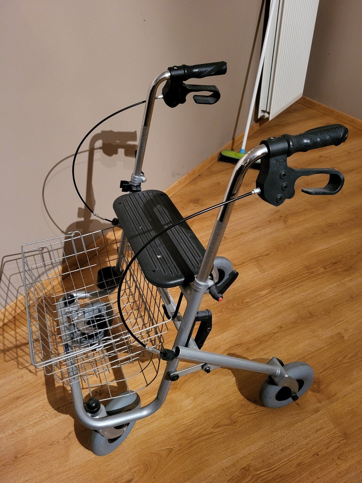 Rollator, Ophalen
