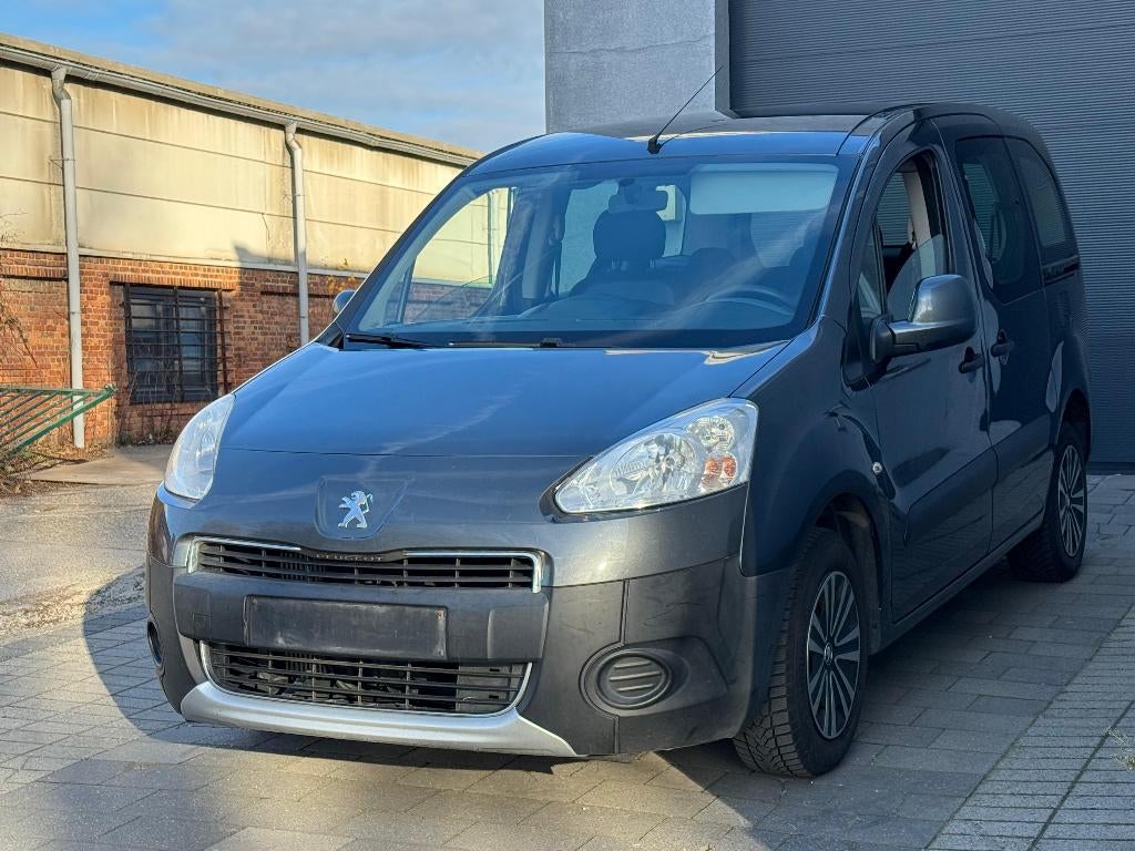 ♿🦼🦽 PEUGEOT PARTNER 1.6D 2014 144000 KM TPMR PMR INVALIDE, Auto's, Voorwielaandrijving, Euro 5, 4 cilinders, 1600 cc