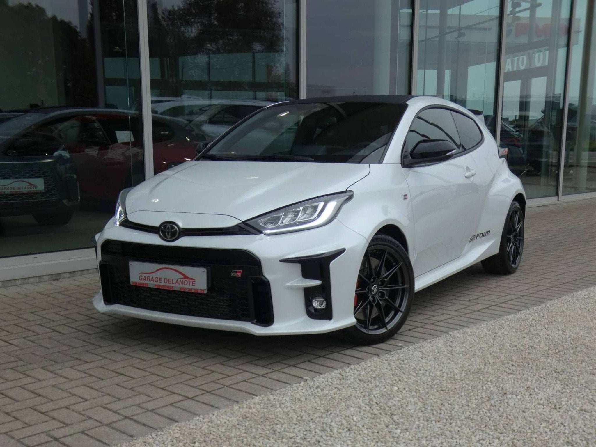 Toyota Yaris GR 1.6 Turbo 4x4 *High Performance* 261pk -Met, Auto's, 1355 kg, 1618 cc, Gebruikt, 192 kW