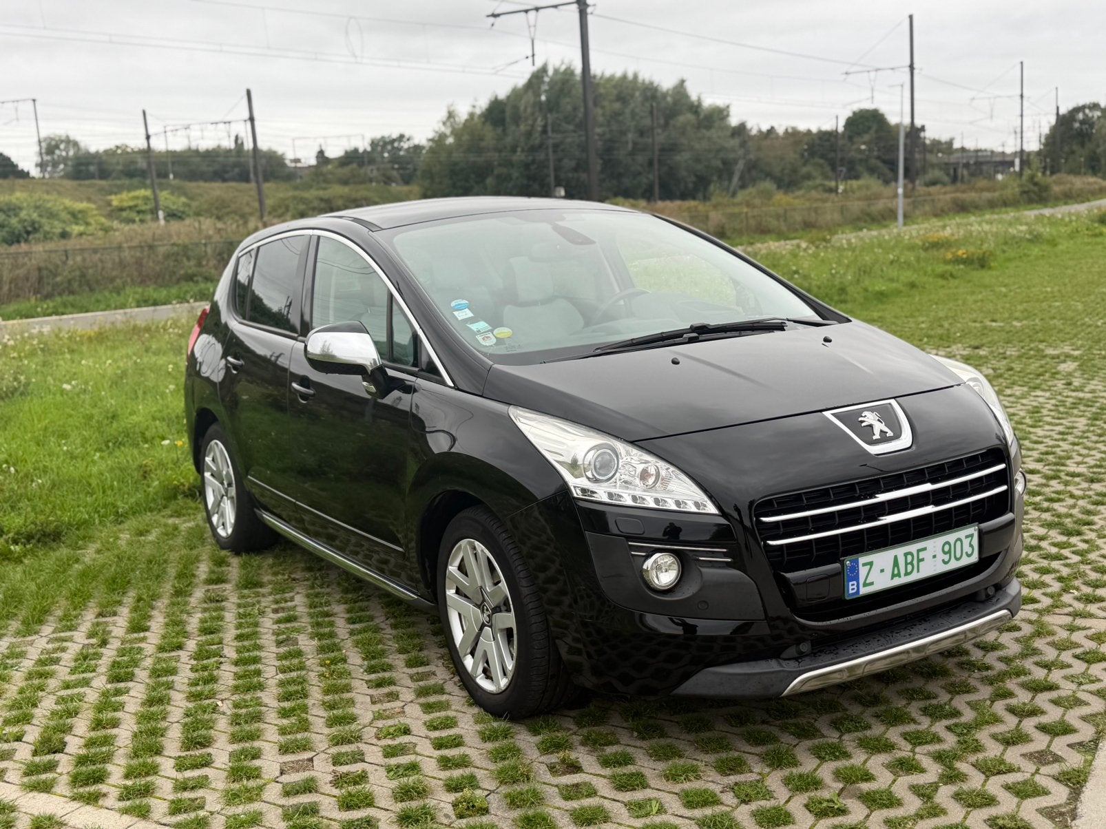 Peugeot 3008 / 100 000km — automaat — 4x4, Auto's, Automaat, Euro 5, Monovolume, Zwart