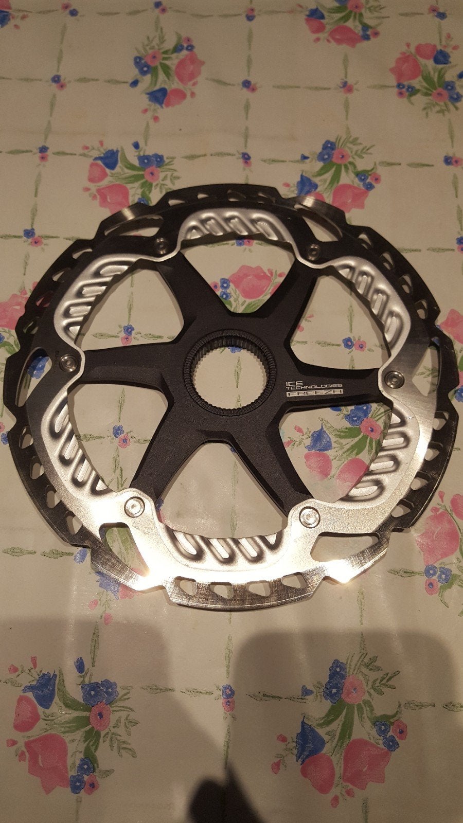 Nieuwe remschijf Shimano Ice Technologies 205mm, Ophalen of Verzenden, Nieuw