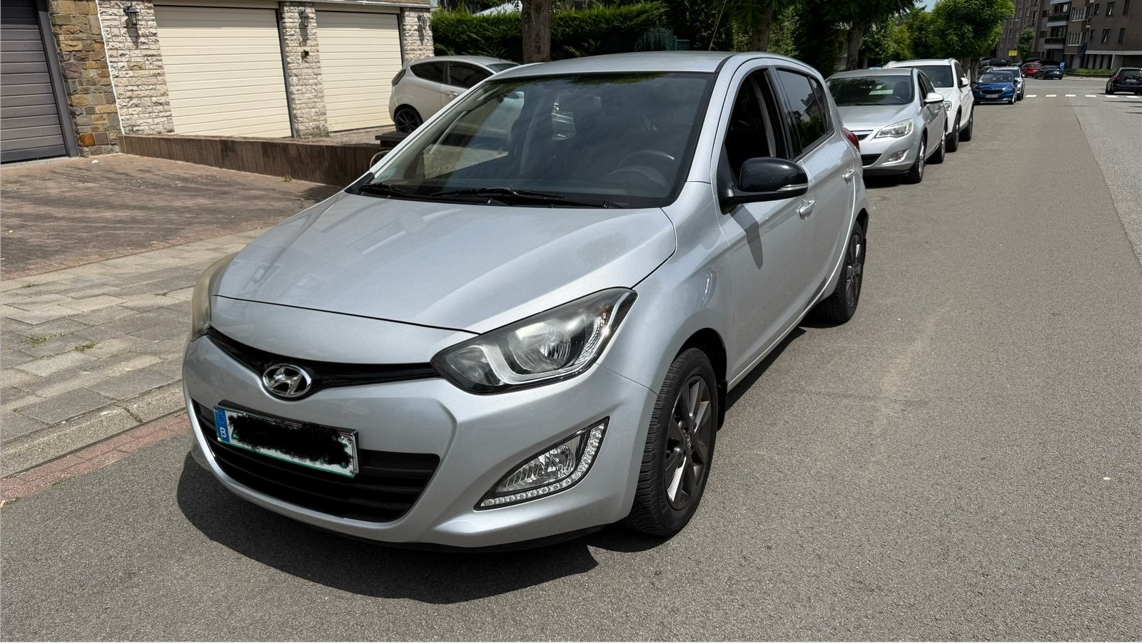 Hyundai i20 1.2i Essence Euro 5b 5/2015 5 Portes Clim Jantes, Autos, Hyundai, Achat, Entreprise, 5 places, Tissu