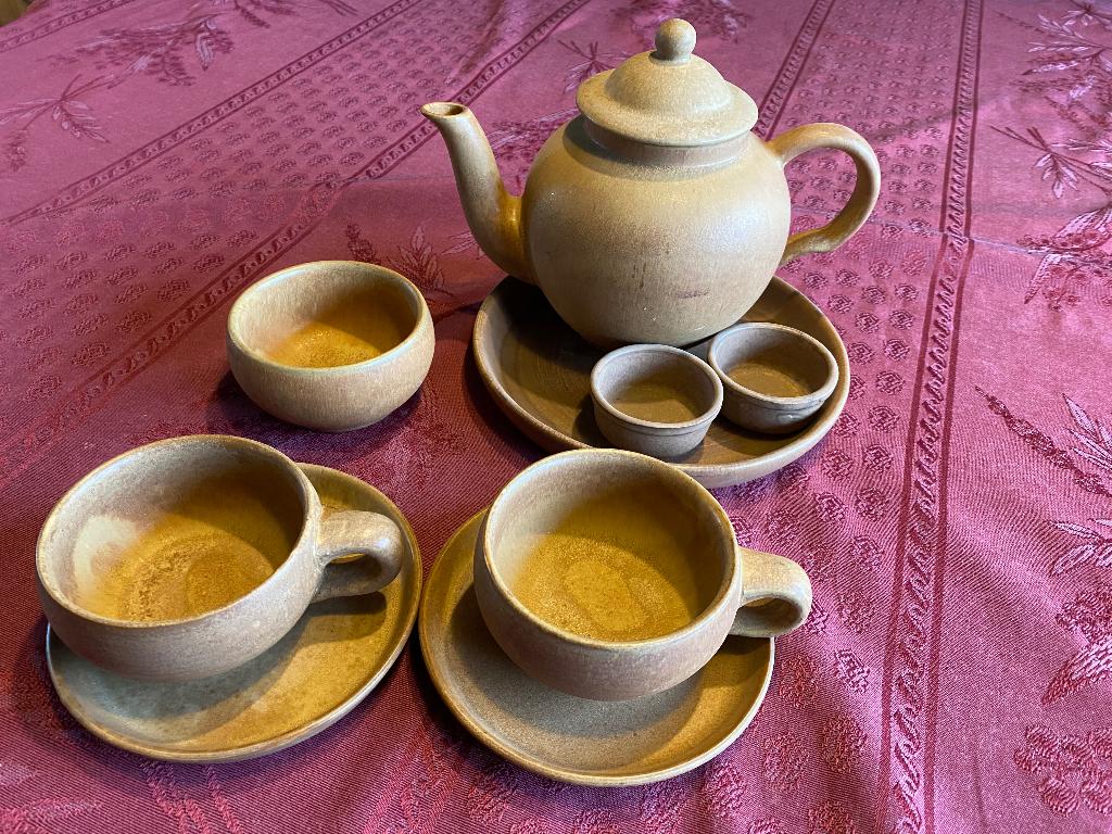 Ensemble avec théière en céramique brute, Neuf, Enlèvement ou Envoi, Poterie rustique, Céramique