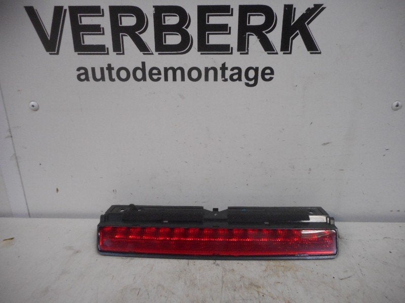 FEU STOP CENTRAL ARRIERE Volkswagen Fox (5Z) (5z0945097), Volkswagen, Volkswagen AG, Utilisé, Kundenbetreuung@volkswagen.de