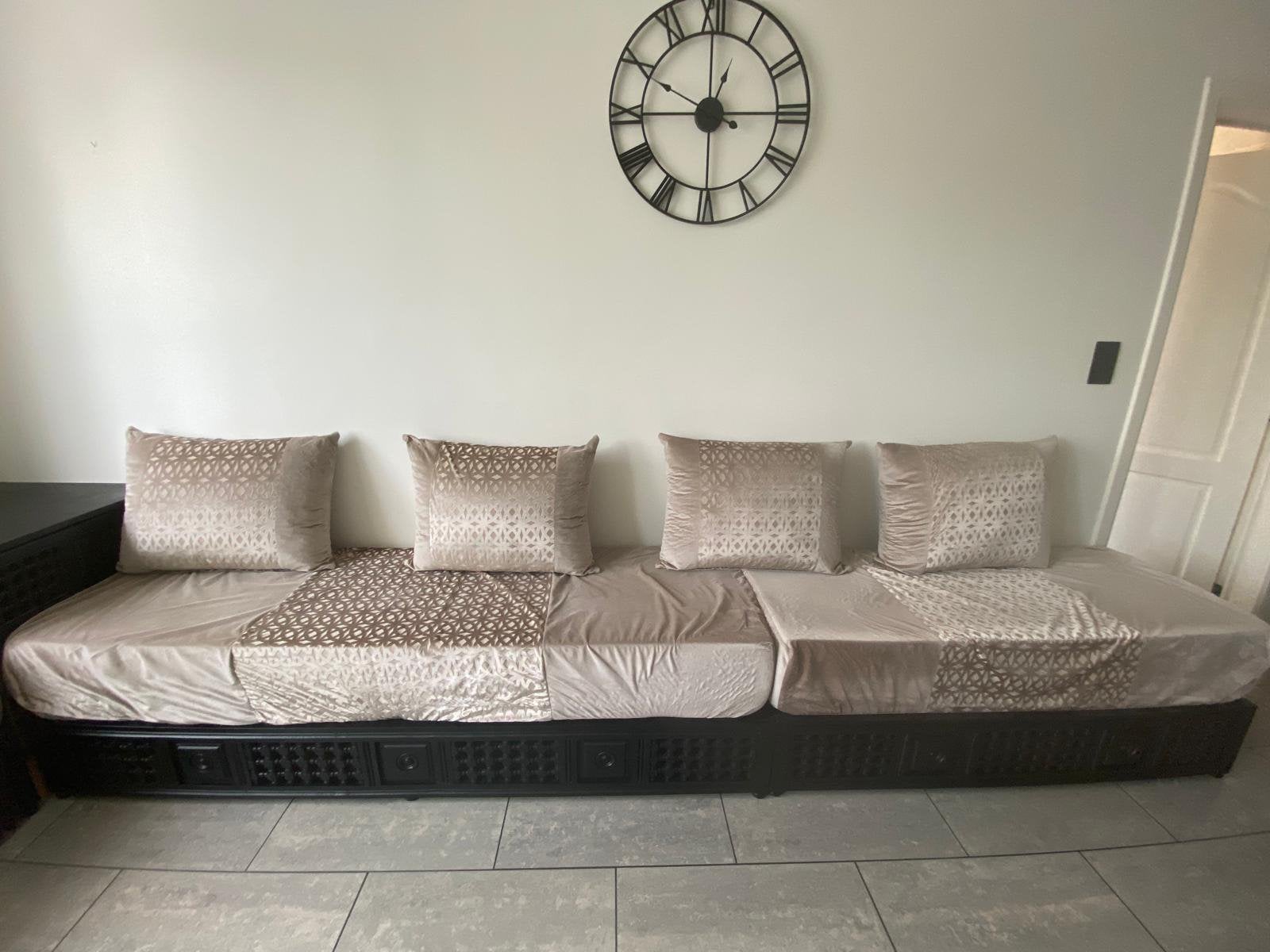 Heel mooie arabische salon (3delig) met hoektafel, Ophalen, Gebruikt