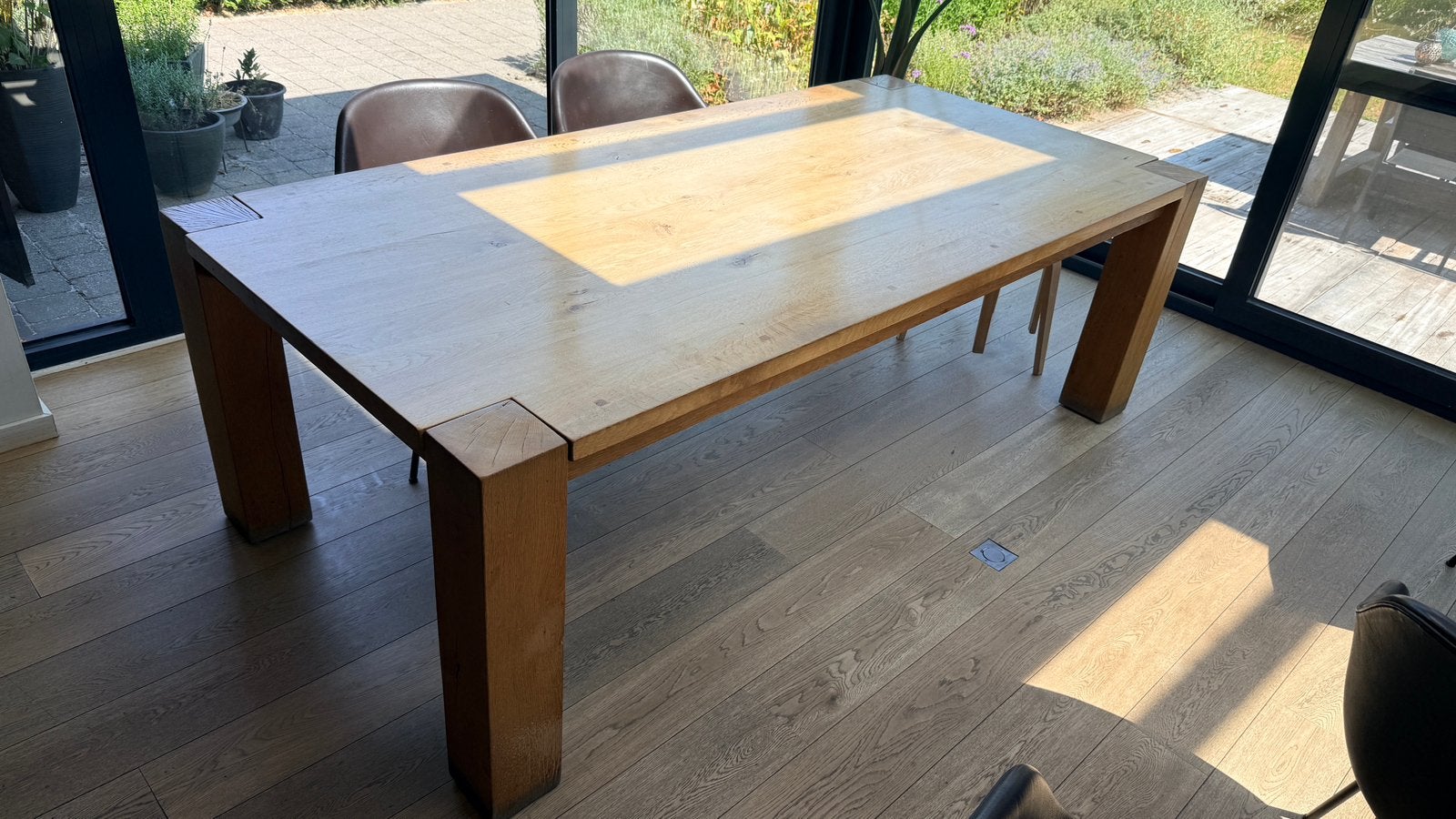 Grote massief eiken eettafel, Huis en Inrichting, Tafels | Eettafels, Gebruikt, 100 tot 150 cm, 200 cm of meer, Vijf personen of meer