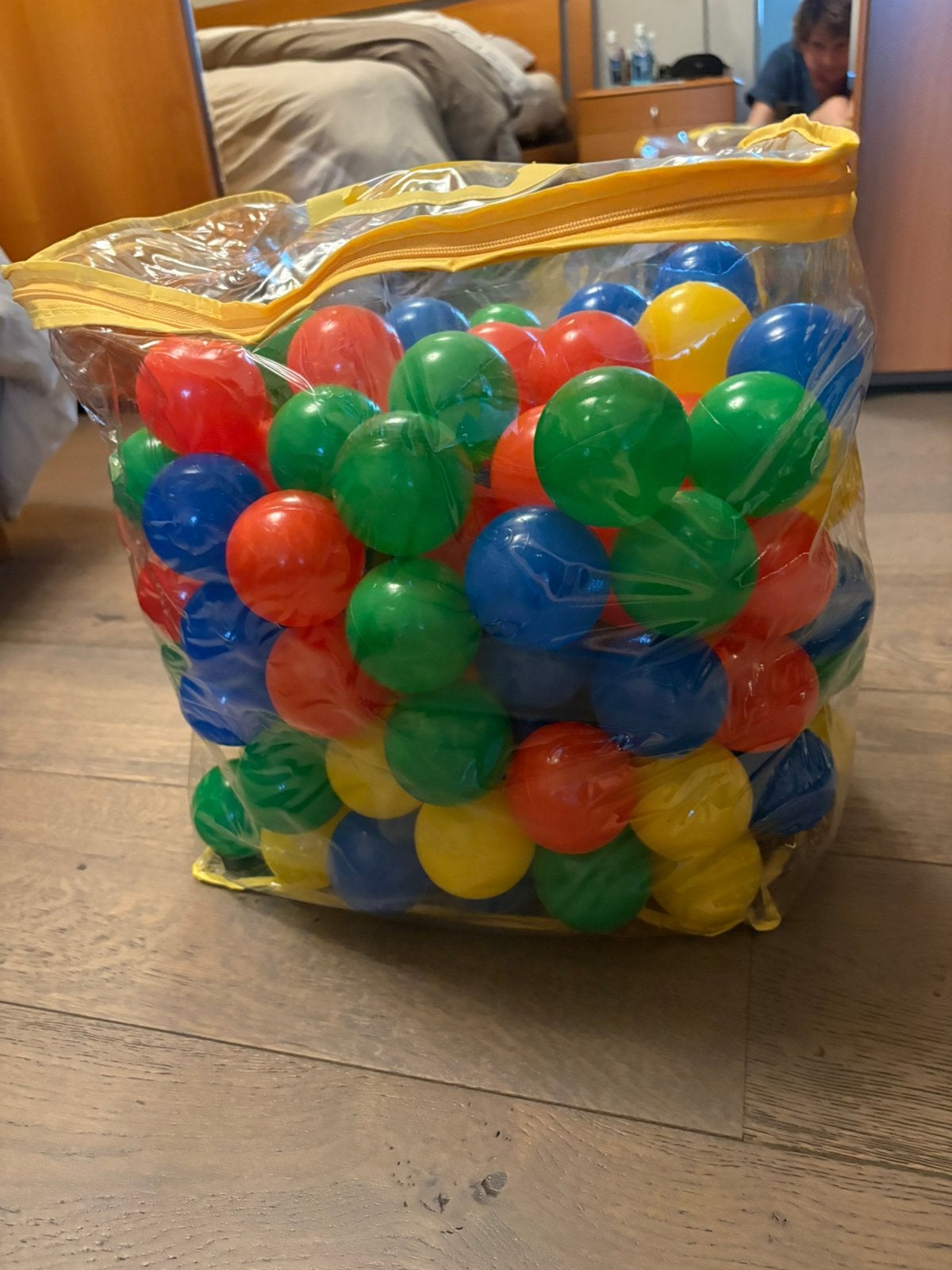 Balletjes voor in zandbak, zwembad of ballenbad, Kinderen en Baby's, Ophalen, Zo goed als nieuw
