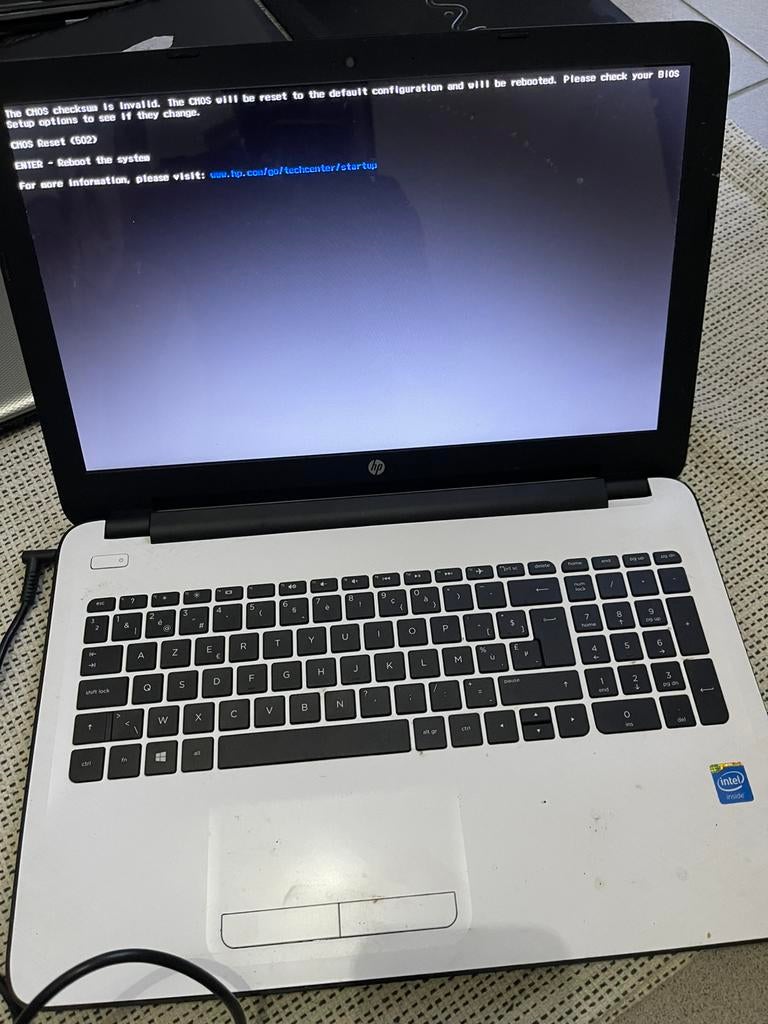 Lot pc portable, Enlèvement ou Envoi, Ne fonctionne pas, SSD