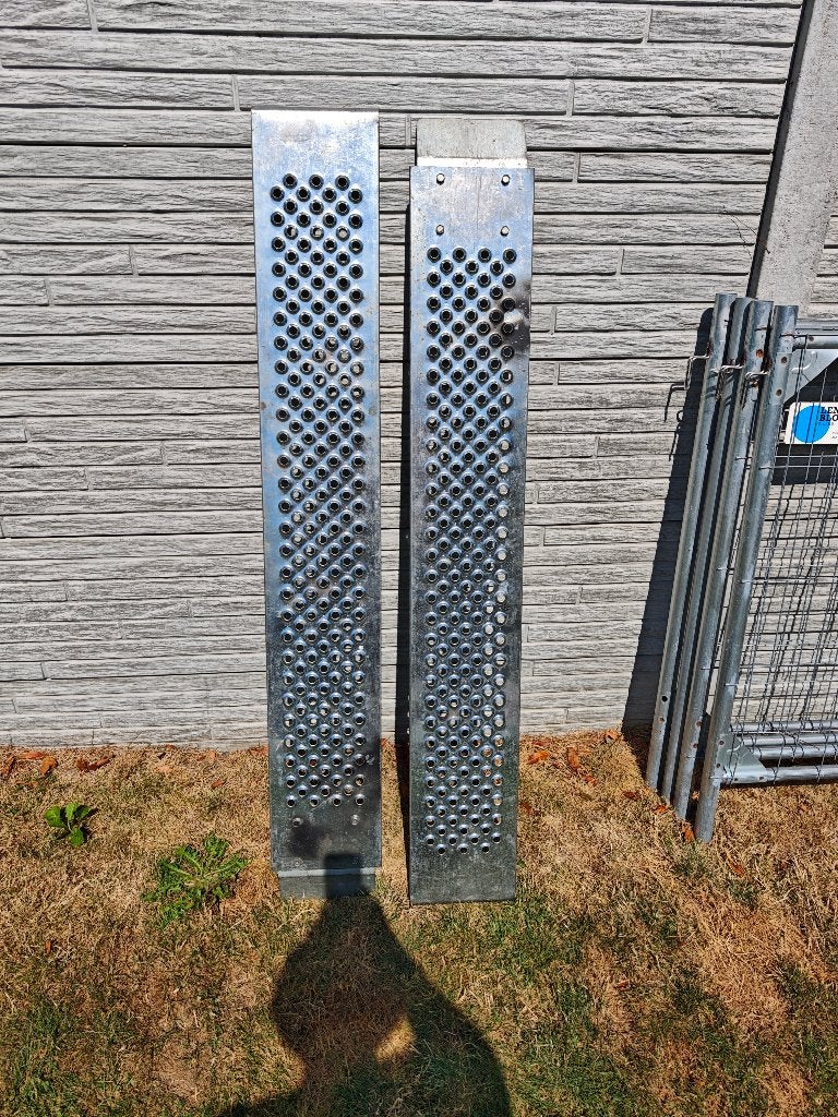 2 oprijplaten 150cm, Ophalen, Zo goed als nieuw