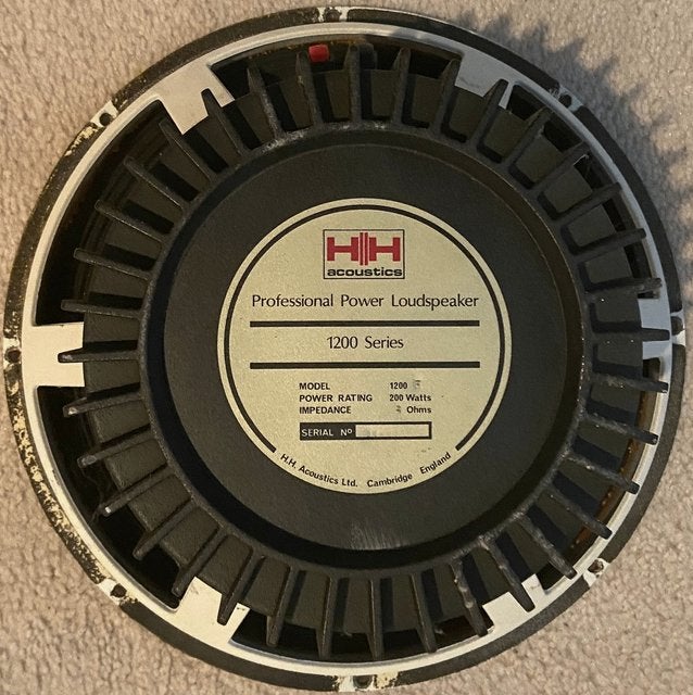 2 x 30 cm Bas / medium  HH 1200 Haut parleurs puissants, Ophalen of Verzenden, Gebruikt, 150 watt of meer, Stereo speakers