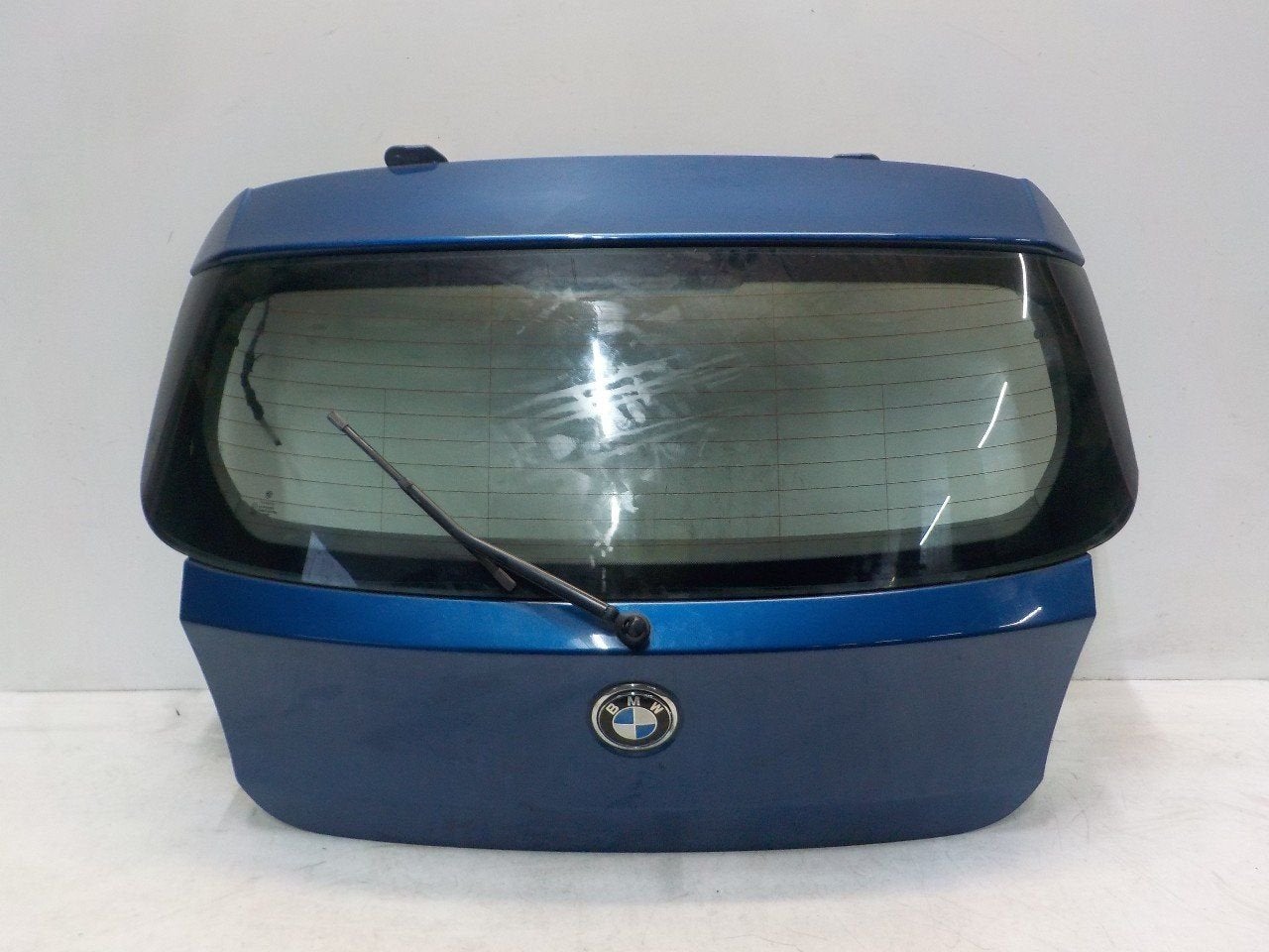 Achterklep BMW 1 serie, Auto-onderdelen, Onderdelen@venauto.nl, Van der Ven Autorecycling B.V., Gebruikt, Ettenseweg 76, 4706 PB Roosendaal, The Netherlands