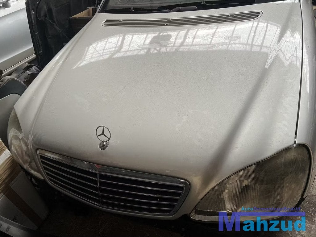 MERCEDES S W220 Zilver 744 motorkap 1998-2005, Mercedes-Benz AG, Mercedes-Benz, Utilisé, Mercedesstrasse 120
70372  Stuttgart, DE