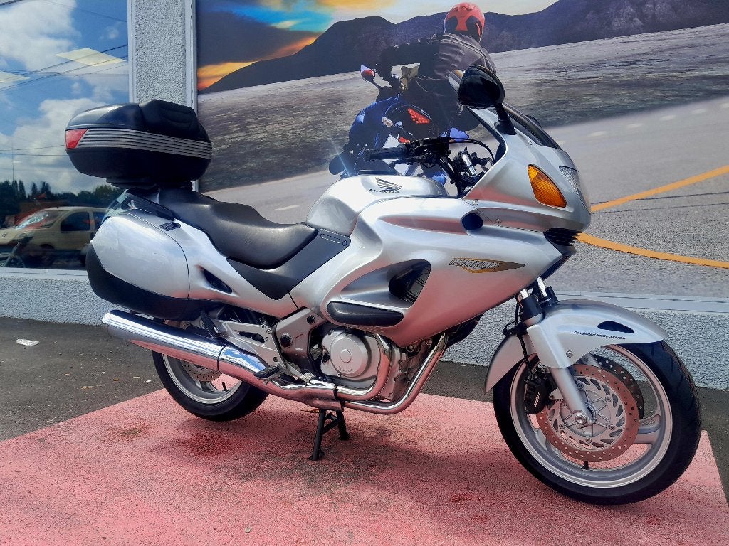 HONDA NT650V DEAUVILLE Garantie 1 ou 2 ans MOTOSD, Motos, Tourisme, Entreprise, Occasion, Plus de 35 kW