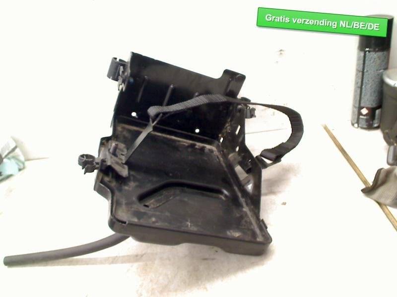 ACCUBAK Fiat 500 (312) (01-2007/12-2012) (51826273), FCA Germany GmbH, Gebruikt, IPC D1-09 Bahnhofsplatz
65423  Rüsselsheim am Main, DE