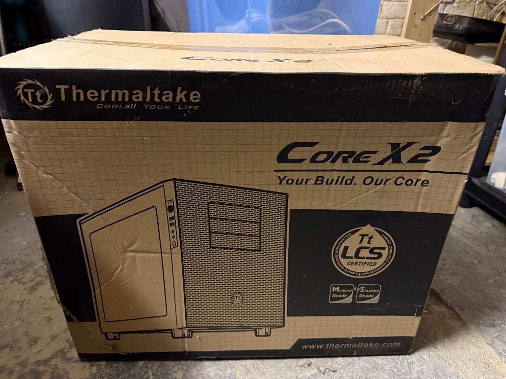 Thermaltake Core X2 PC-behuizing, Computers en Software, Computerbehuizingen, Ophalen of Verzenden, Zo goed als nieuw