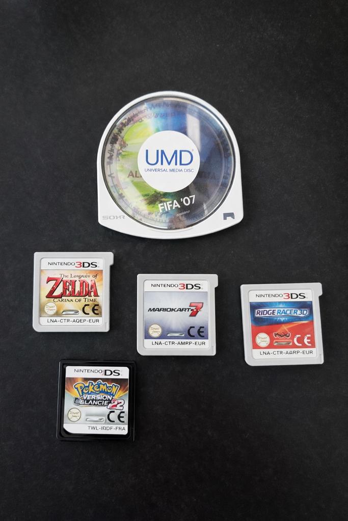 Lot DS 3DS + PSP (Pokémon Blanche 2, Zelda, Mario Kart…), Enlèvement ou Envoi, Comme neuf