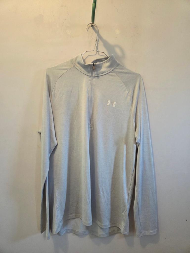 Haut de sport Under Armour HeatGear – 1/2 zip – Taille M, Enlèvement ou Envoi, Gris