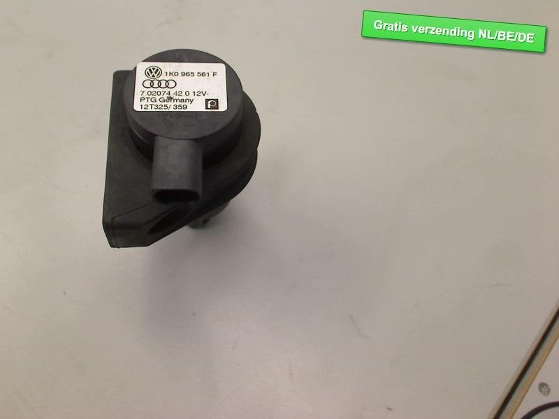 EXTRA EAU POMPE Passat Variant (365) (1K0965561F), Volkswagen, Volkswagen AG, Utilisé, Kundenbetreuung@volkswagen.de