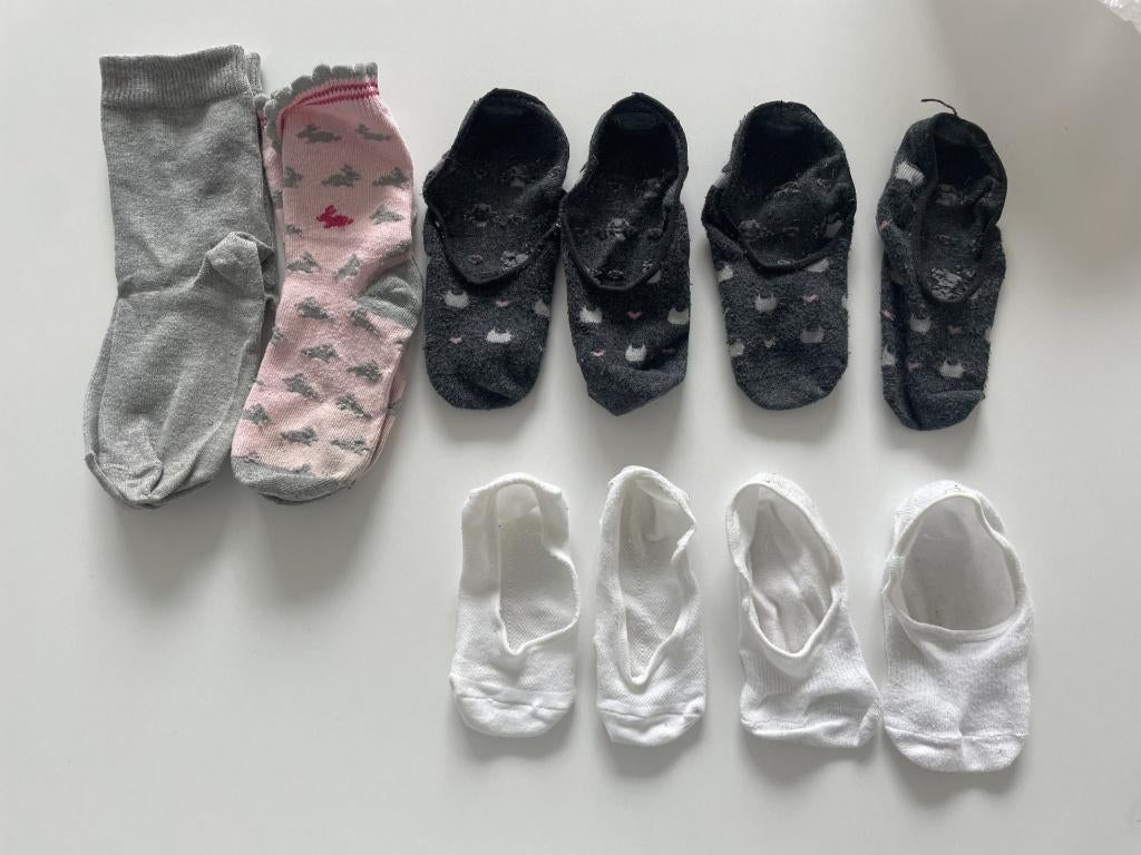 Sokken maat 27/30, € 0,5 per paar, Kinderen en Baby's, Kinderkleding | Schoenen en Sokken, Zo goed als nieuw, Sokken, Meisje, Ophalen of Verzenden
