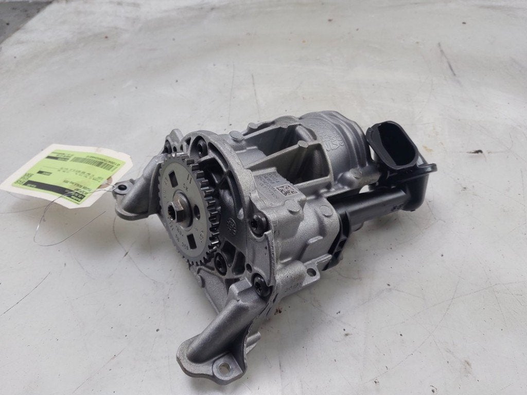 OLIEPOMP Skoda Scala (01-2019/-) (|05C145208A|), Auto-onderdelen, Motor en Toebehoren, Skoda, Gebruikt