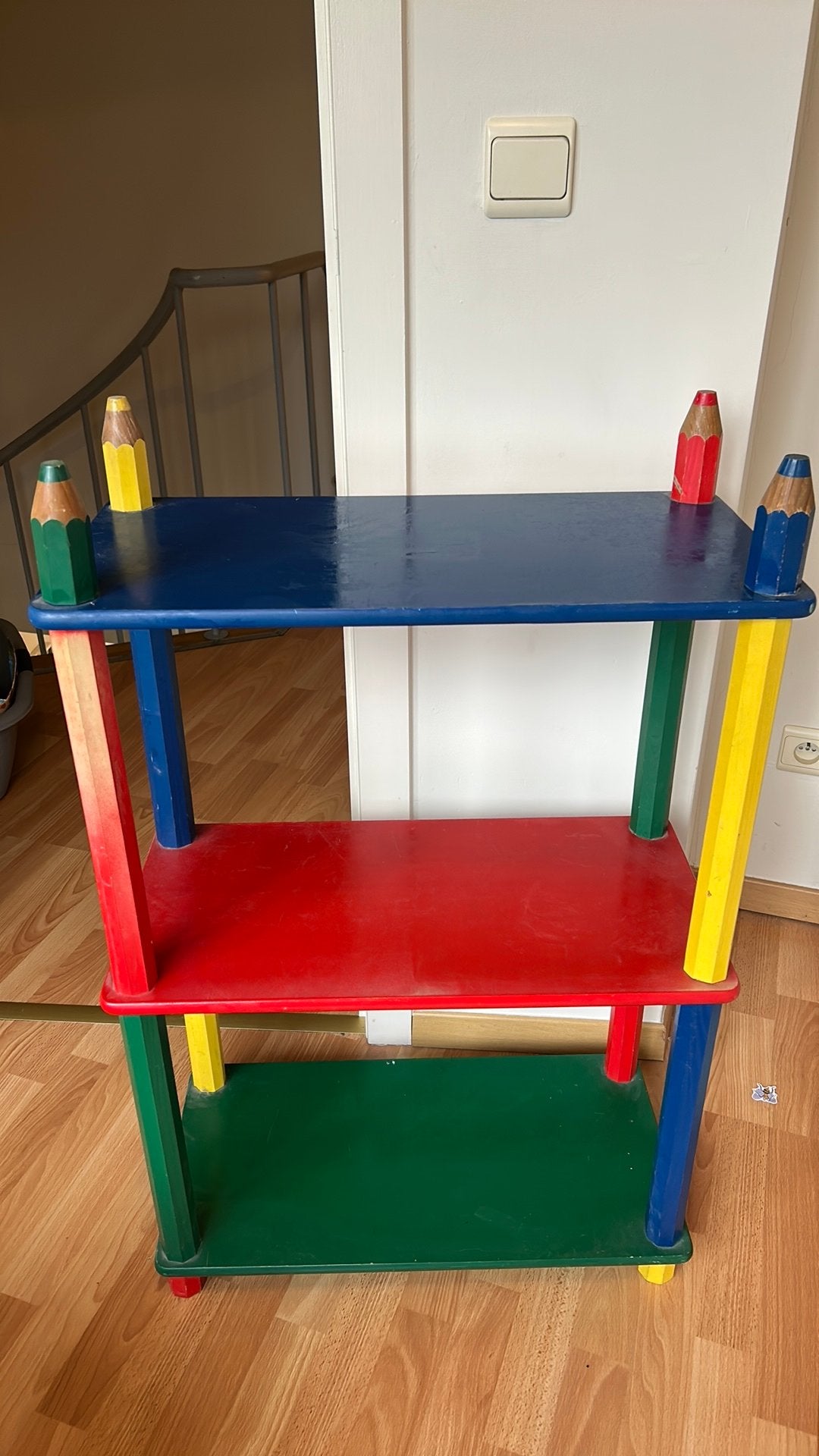 Bibliotheque crayons de couleur pour enfant, Maison & Meubles, Enlèvement, Utilisé
