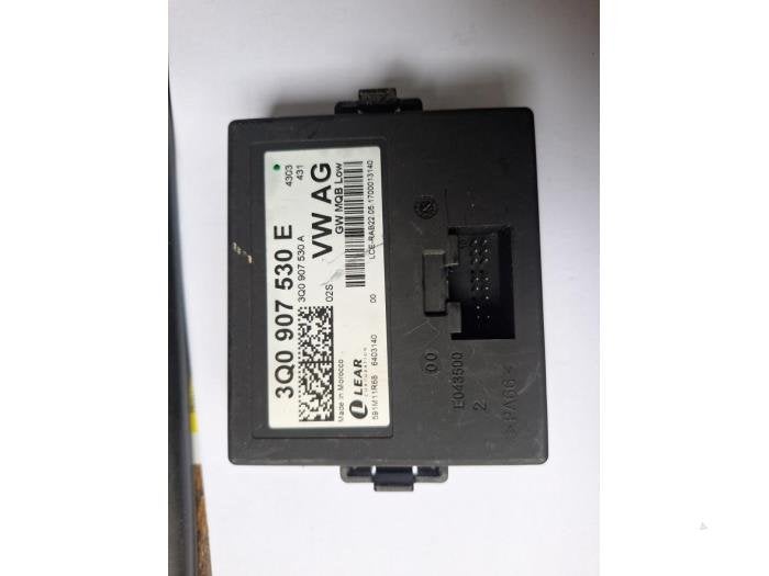 Module Gateway d'un Volkswagen Crafter, Volkswagen, -, 3 mois de garantie, Utilisé