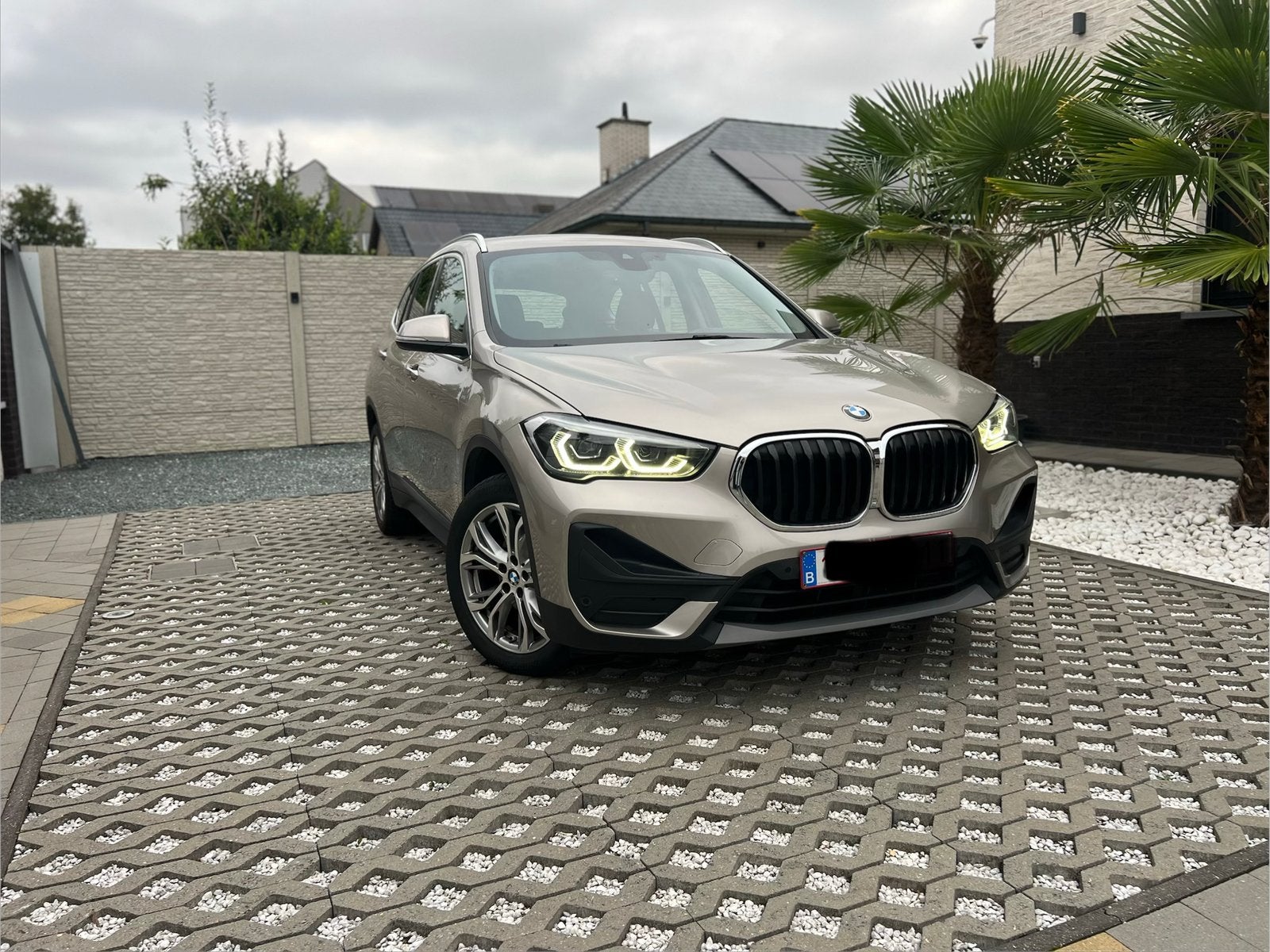 Bmw X1 Sport Editie 1.5 D Automaat 1ste eigenaar, Auto's, Dealer onderhouden, Diesel, Particulier, SUV of Terreinwagen