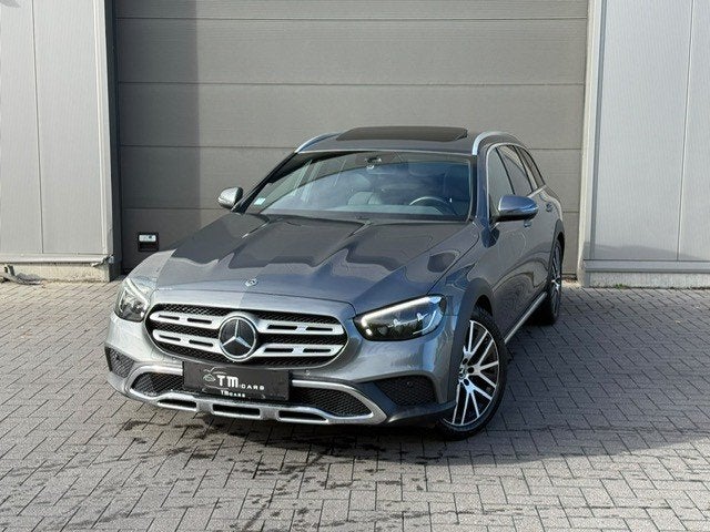 Mercedes-Benz E220D All Terrain lichte vracht, Auto's, Automaat, Dealer onderhouden, Leder en Stof, Mercedes-Benz