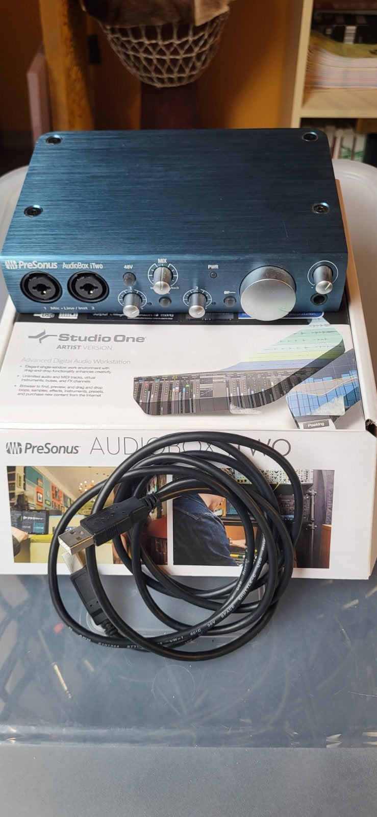 PreSonus AUDIOBOX I TWO in originele verpakking., Muziek en Instrumenten, Ophalen of Verzenden, Zo goed als nieuw, Minder dan 5 kanalen