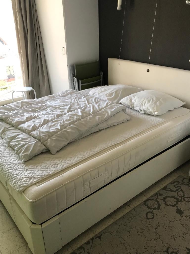 lit 2 personnes, Comme neuf, Contemporain, Enlèvement, Bois