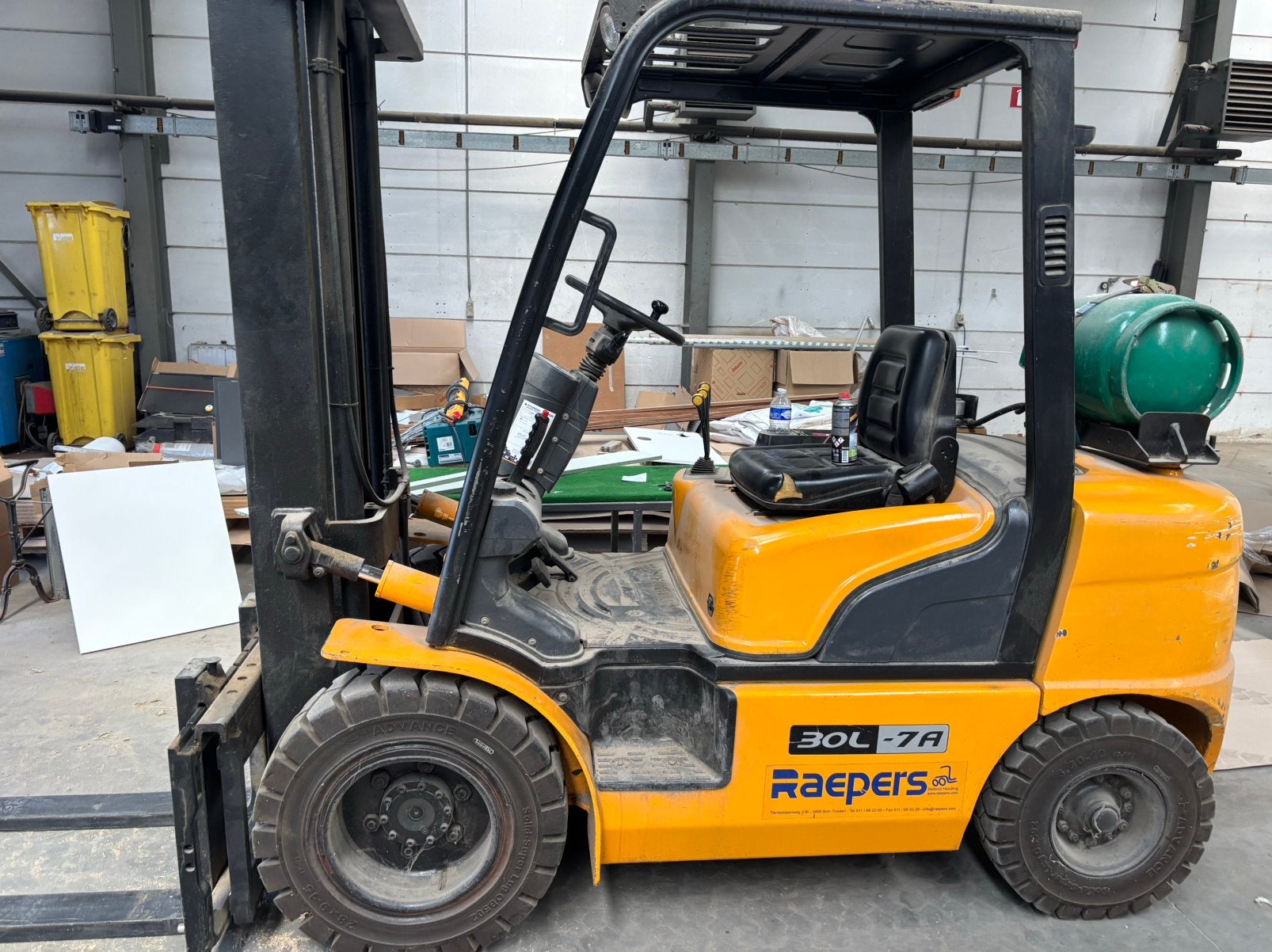 Hyster lpg. Groot vermogen, Zakelijke goederen, Machines en Bouw | Heftrucks en Intern transport, Ophalen, LPG, Zijlader