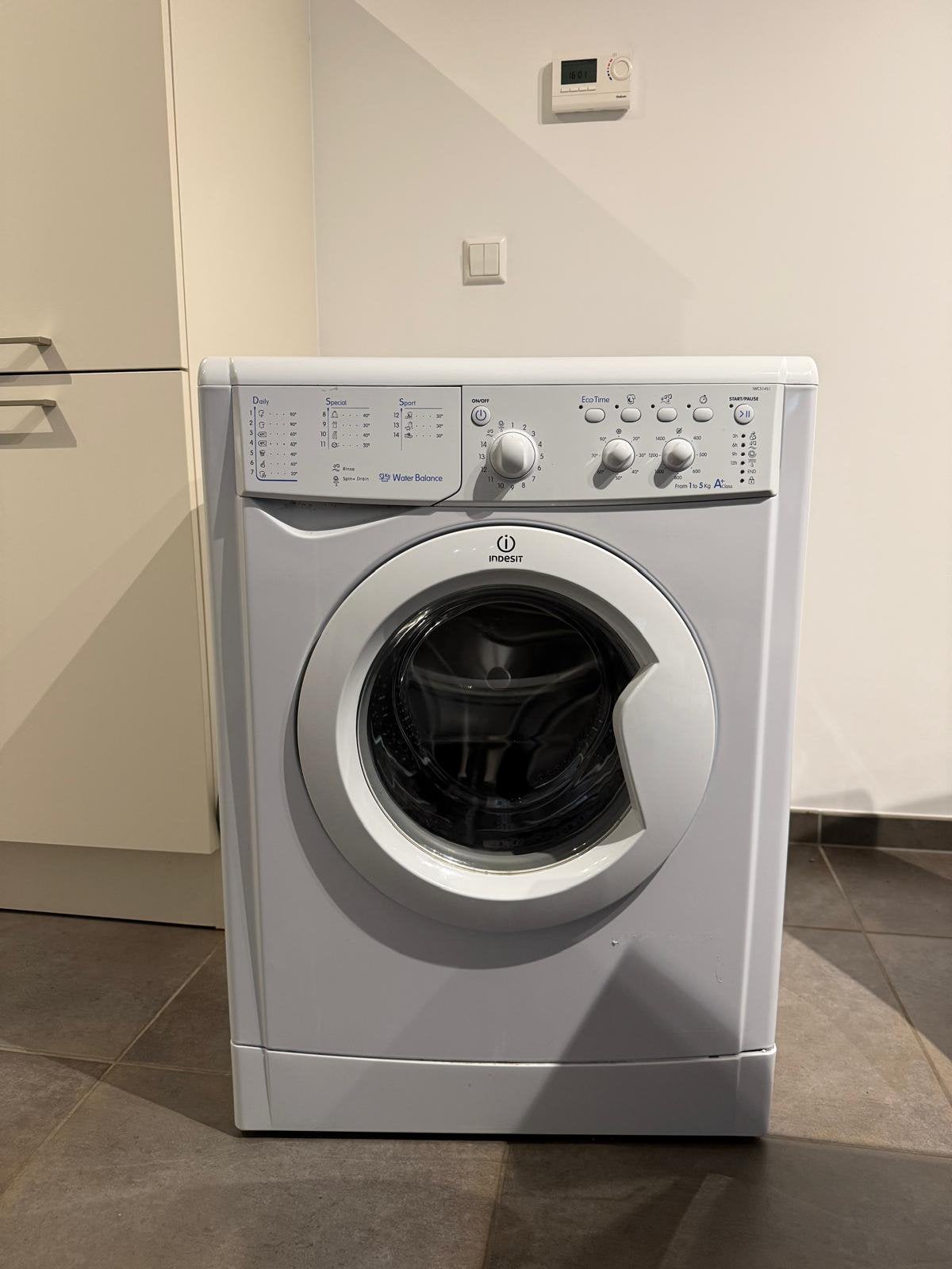 Lave-linge Indesit à vendre, Electroménager, Enlèvement, Utilisé