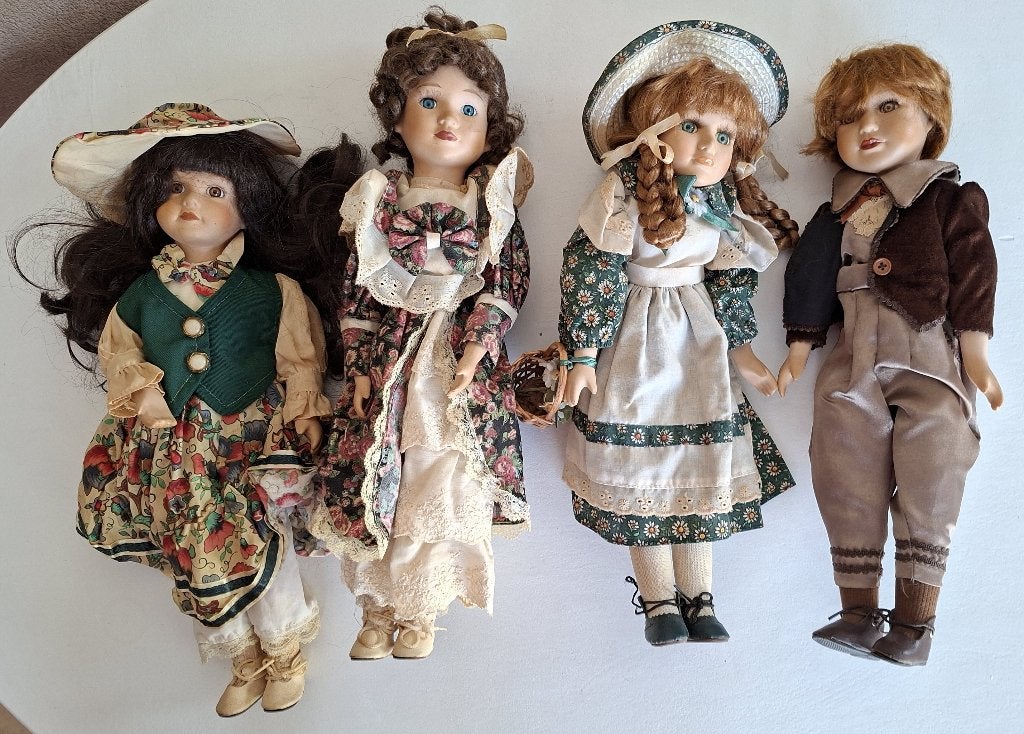 4 poupées anciennes tête porcelaine, Collections, Poupées, Enlèvement, Utilisé, Poupée