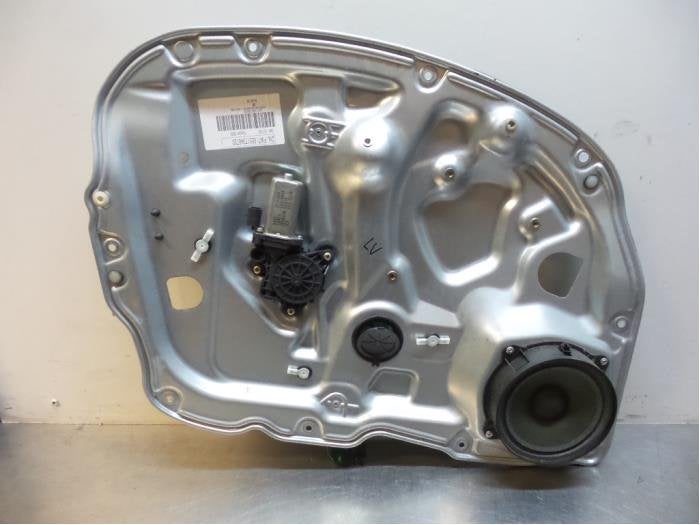 Mécanique vitre 4portes avant gauche d'un Lancia Musa, -, 3 mois de garantie, Utilisé, -