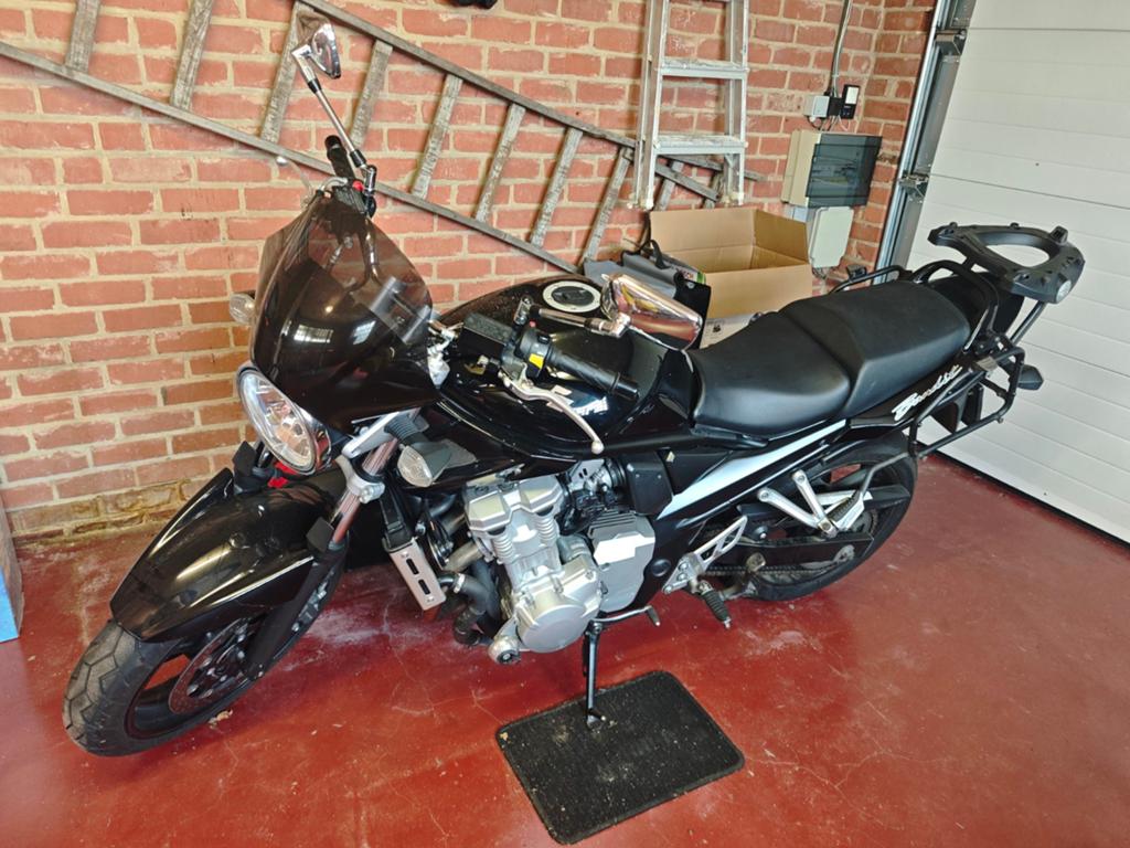 Suzuki Bandit GSF 650,  2009,  35.823 km Met kofferset, Motoren, Particulier, Gebruikt