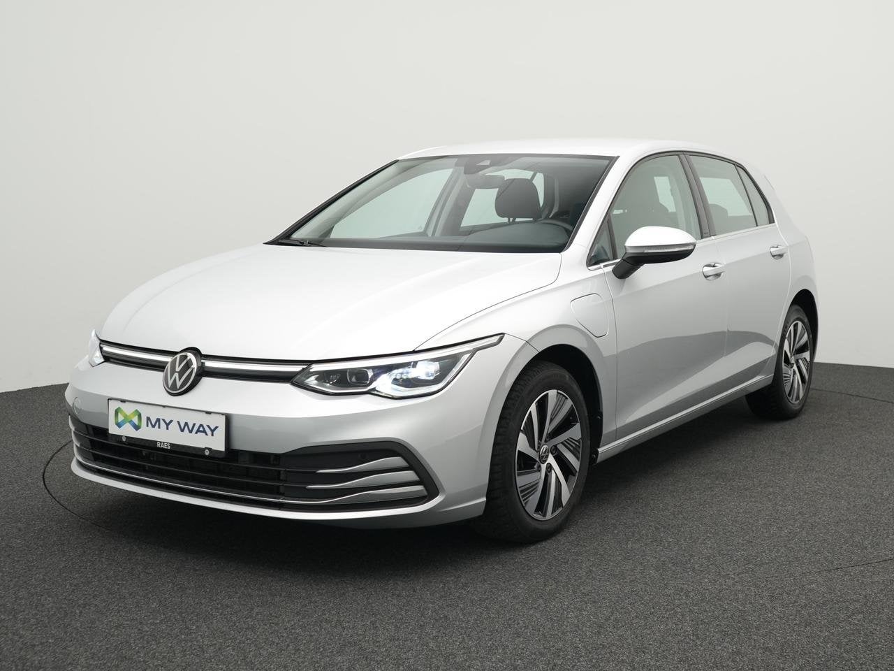 Volkswagen Golf VIII eHybrid (PHEV) Golf eHybrid 1.4 Style B, Auto's, Automaat, https://public.car-pass.be/vhr/c2949bc7-301a-4b28-bfb3-1db434a82165