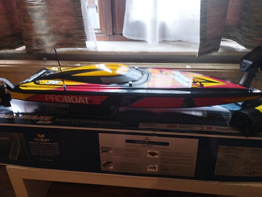 Bateau Proboat Sonicwake 36 V2 6S, Hobby & Loisirs créatifs, Modélisme | Radiocommandé & Téléguidé | Autre, Enlèvement, Neuf