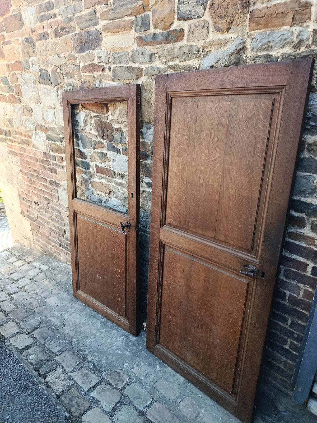 Lot de deux portes en vieux chêne, Bricolage & Construction, Enlèvement