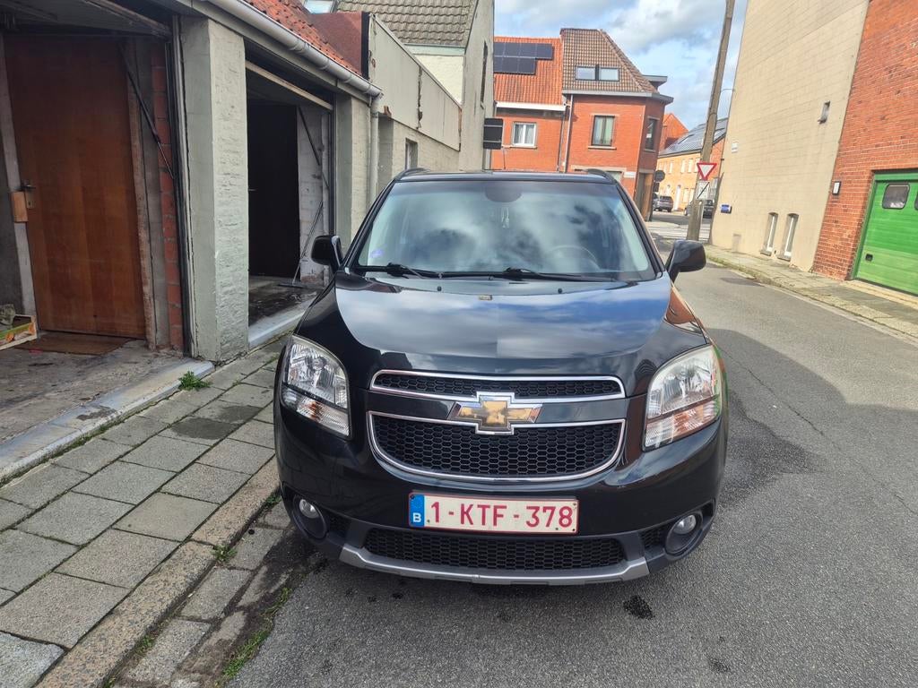 Chevrolet Orlando 2013 benzine150.000 km automaat 7pl, Autos, Chevrolet, Achat, Noir, Orlando, Automatique