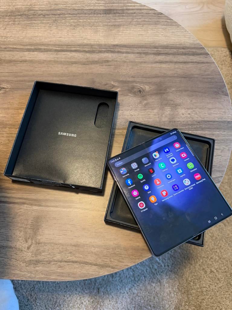 Samsung zfold 5 256gb UISTEKENDE STAAT!, Ophalen, Zo goed als nieuw