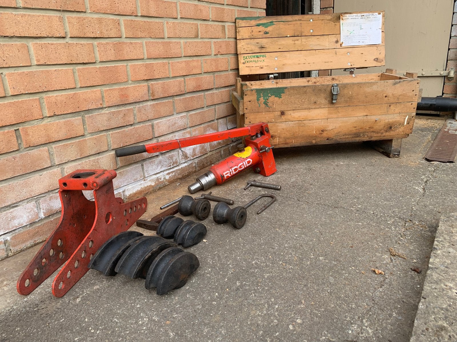 RIDGID 3811 – Cintreuse hydraulique – Kit 3/8” à 1”, Doe-het-zelf en Bouw, Gereedschap | Handgereedschap, Ridgid, Ophalen