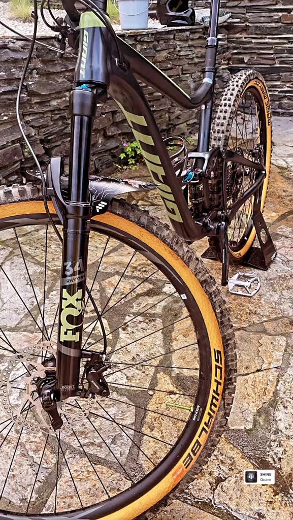 Vélo de montagne entièrement géant, VTT tout suspendu, Enlèvement, Comme neuf, Giant