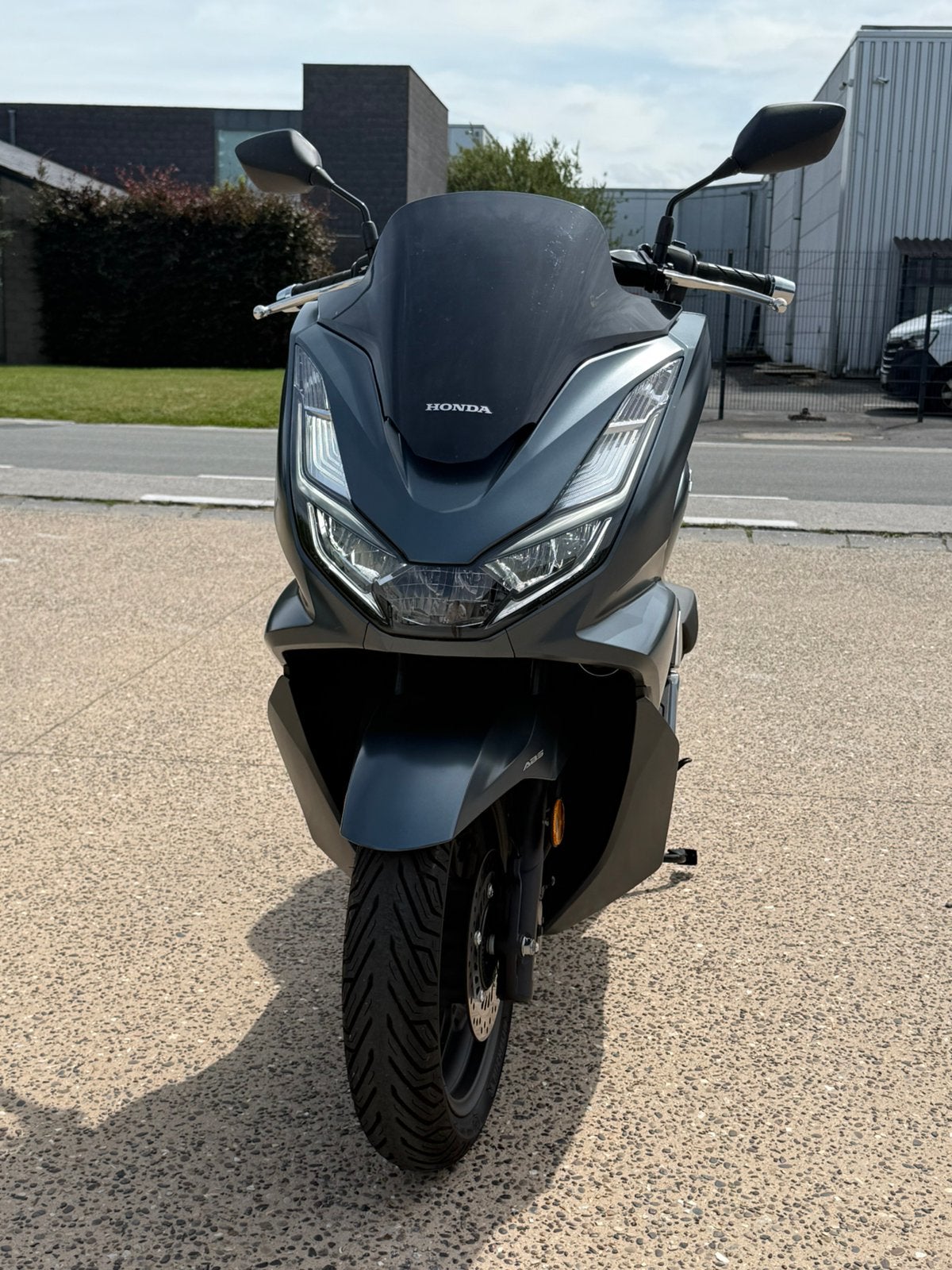 Honda PCX125, Motos, Motos | Honda, Scooter, Jusqu'à 11 kW, Éclairage LED, Automatique