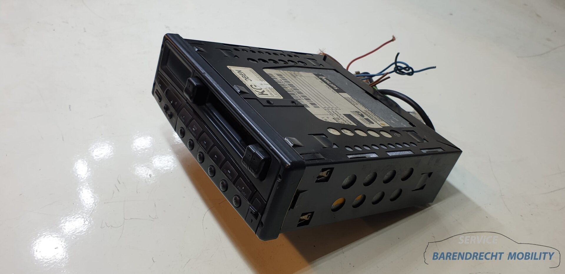 Lecteur de cassettes radio Philips DC352 FM/AM d'origine, d', Fabrikant BV, Utilisé, Info@fabrikant.eu, Fabrikantstraat 1
1000 AA  Amsterdam, NL