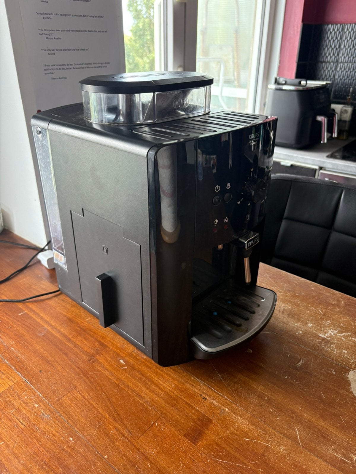 Machine a cafe krups, Réservoir d'eau amovible, Café en grains, Combiné, 2 à 4 tasses
