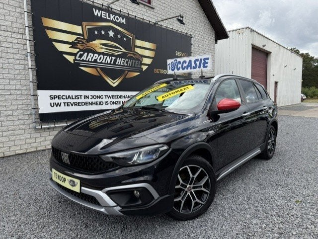 Fiat Tipo Cross 1.5 Hybrid 2022 RED EDITION 49000km AUTOMAAT, Achat, Euro 6, Entreprise, Garantie prolongée